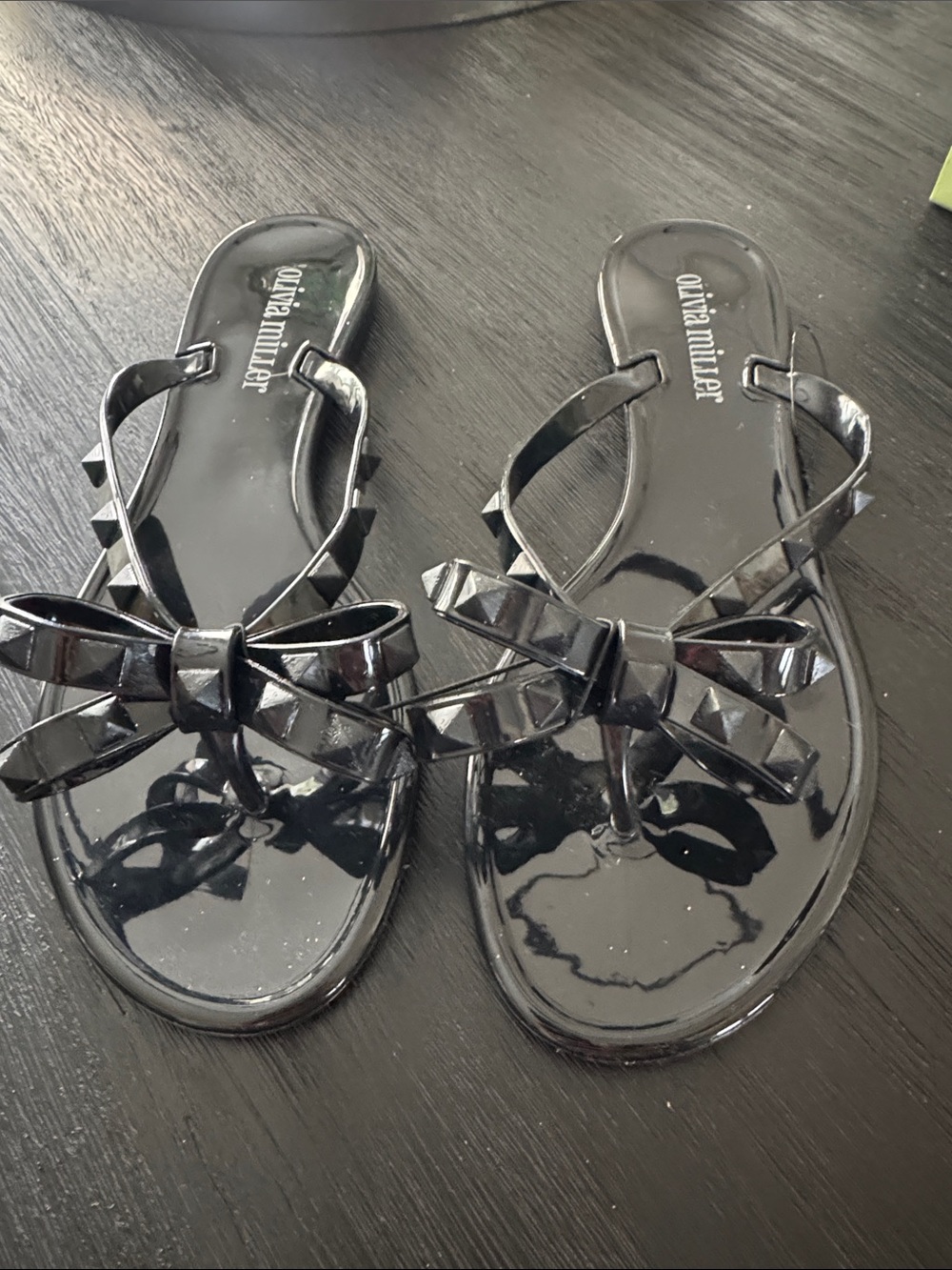 Olivia Miller Black Patent Bow Jelly Flip Flop Sandals